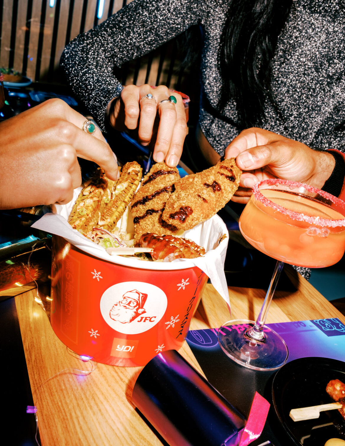 YO! SUSHI UNWRAPS FESTIVE MENU: JAPANESE FLAVOURS MEET CHRISTMAS CLASSICS