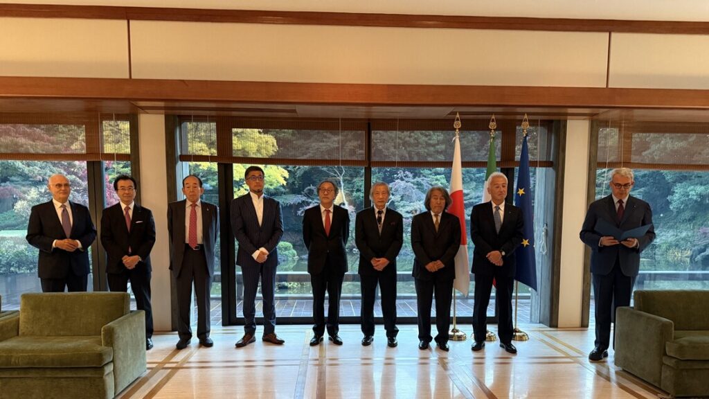 Embassy of Tokyo presents new honors of the Republic - News from Embassies