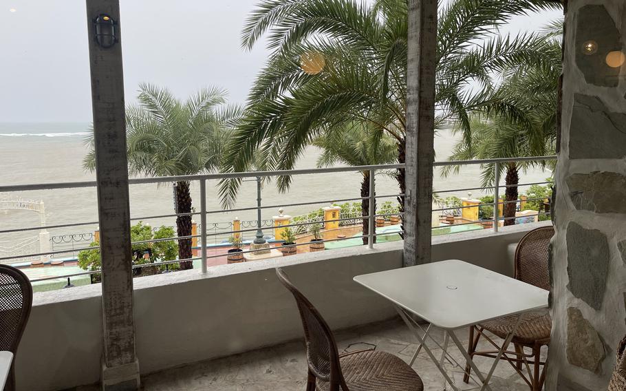 Ocean view table at Cafe Hanon.