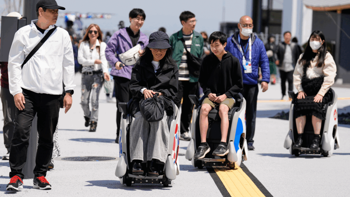 Japan's economy contracts annualized 1.8% in Q3