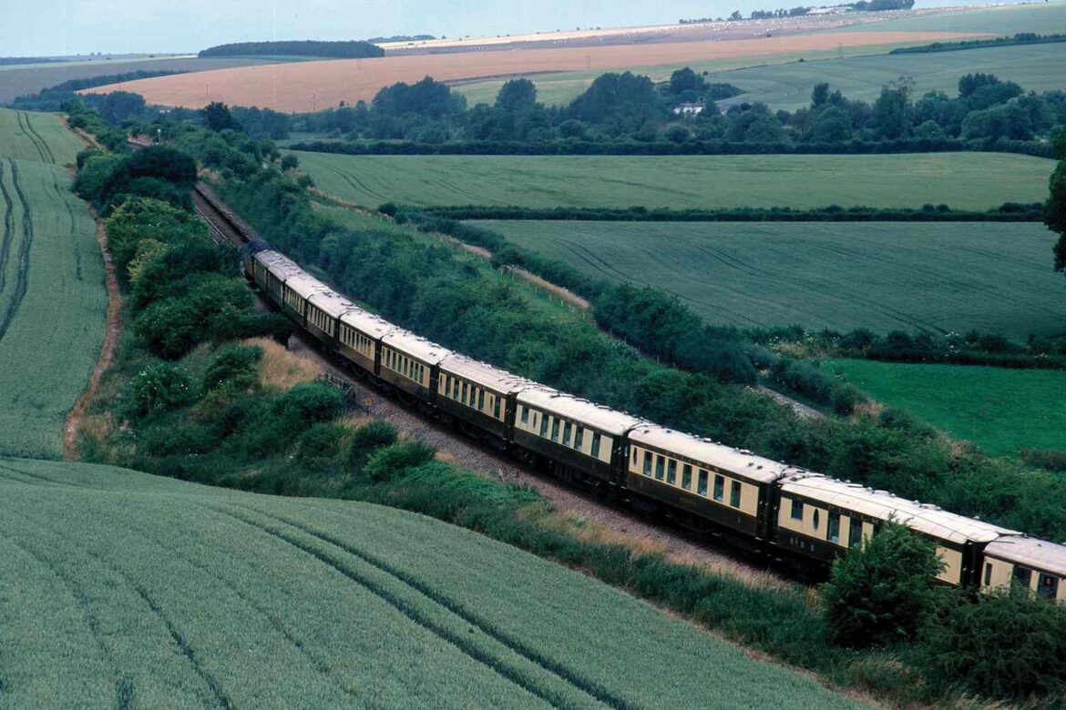 Discover the World’s Most Luxurious Train Journeys Discover the World's Most Luxurious Train Journeys