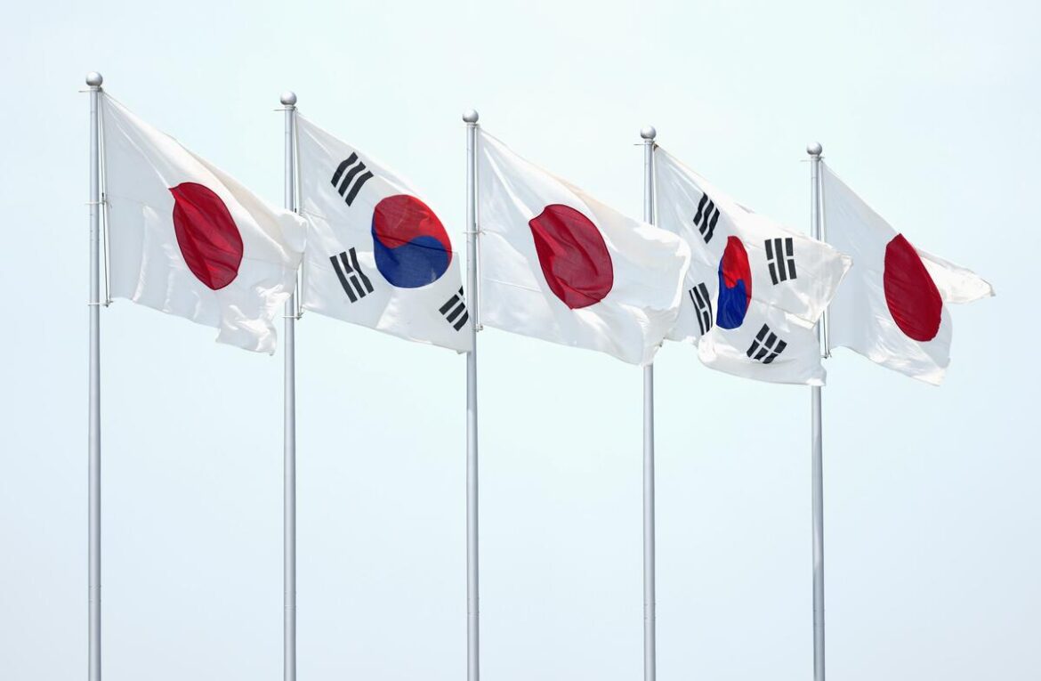 South Korea PM eyes visit to Japan early next yr: South Korean gov’t source South Korea PM eyes visit to Japan early next yr: South Korean gov't source