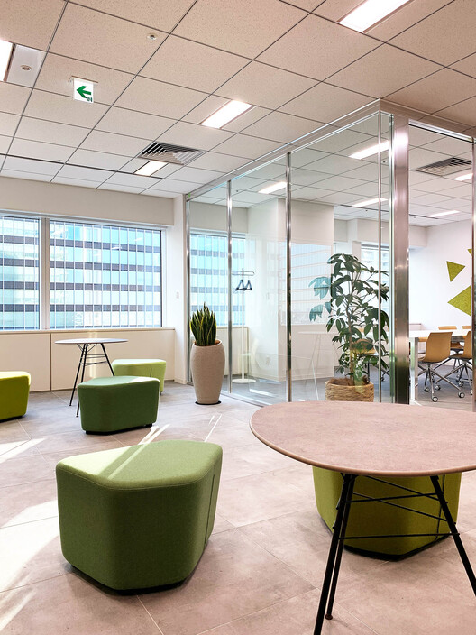 Light, Material, Reaction: How Active Surfaces® Transform Cybernet Systems’ Tokyo Headquarters - Image 7 of 8