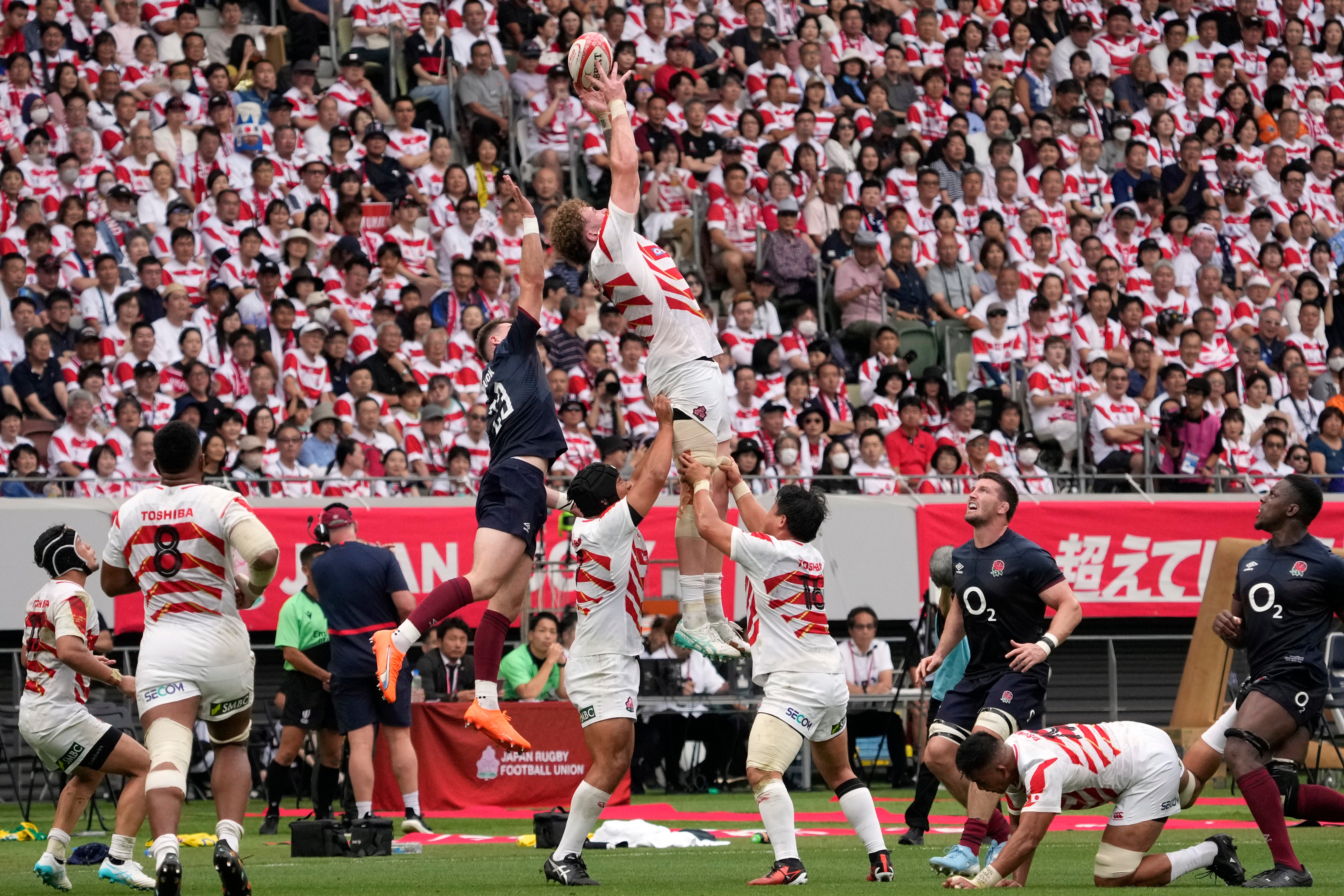 Warner Dearns starts in the second row for Japan
