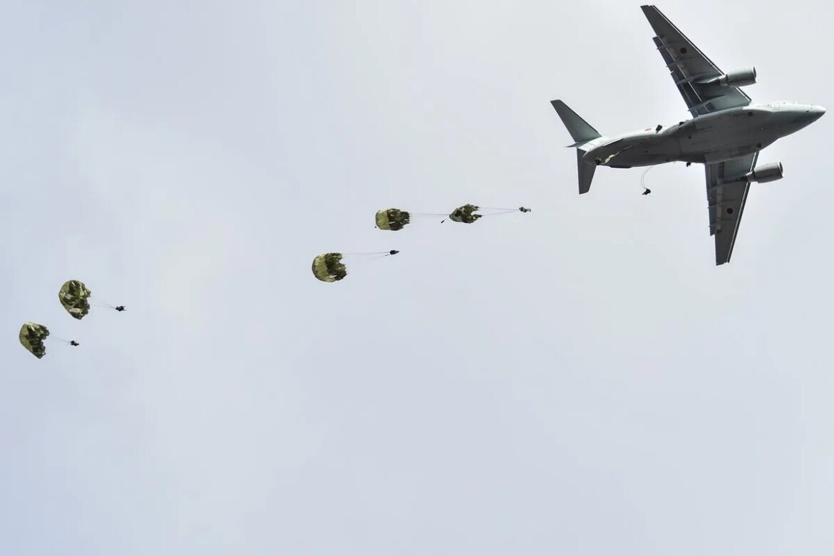 The Armed Forces of Japan and the United Kingdom carry out paratrooper drops during the Vigilant Isles exercise The Armed Forces of Japan and the United Kingdom carry out paratrooper drops during the Vigilant Isles exercise
