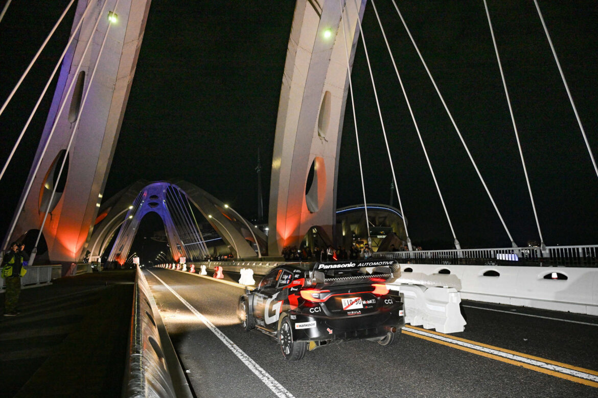 Sebastien Ogier and Elfyn Evans fight for Rally Japan victory