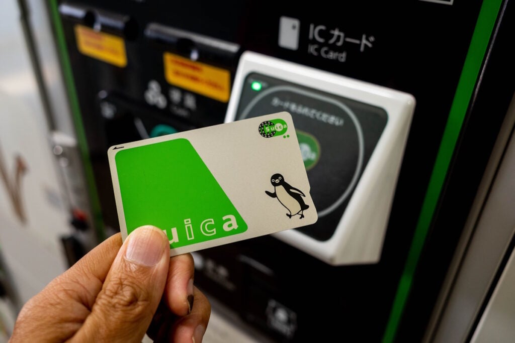 Suica card being used on a card reader