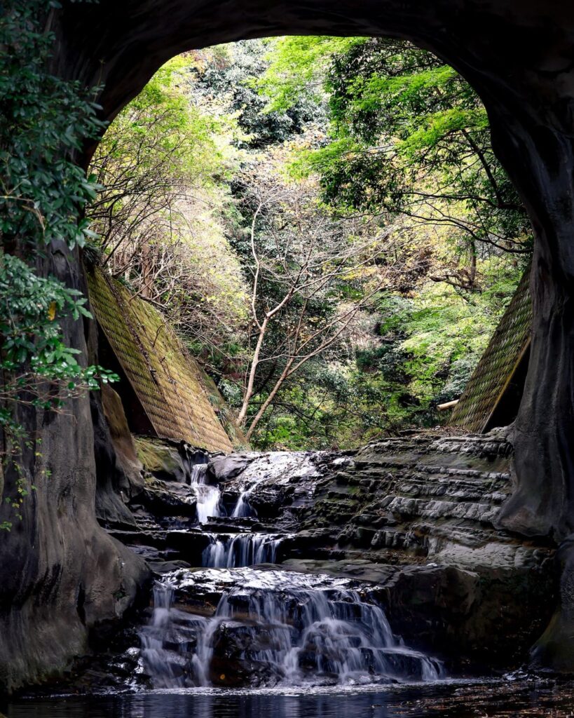 Nōmizo Falls and Kameiwa Cave, Chiba