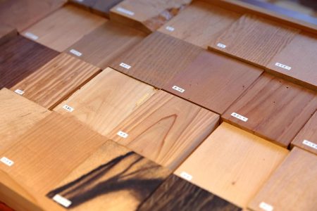 Japanese craftsman produces beautiful and durable bags made of wood