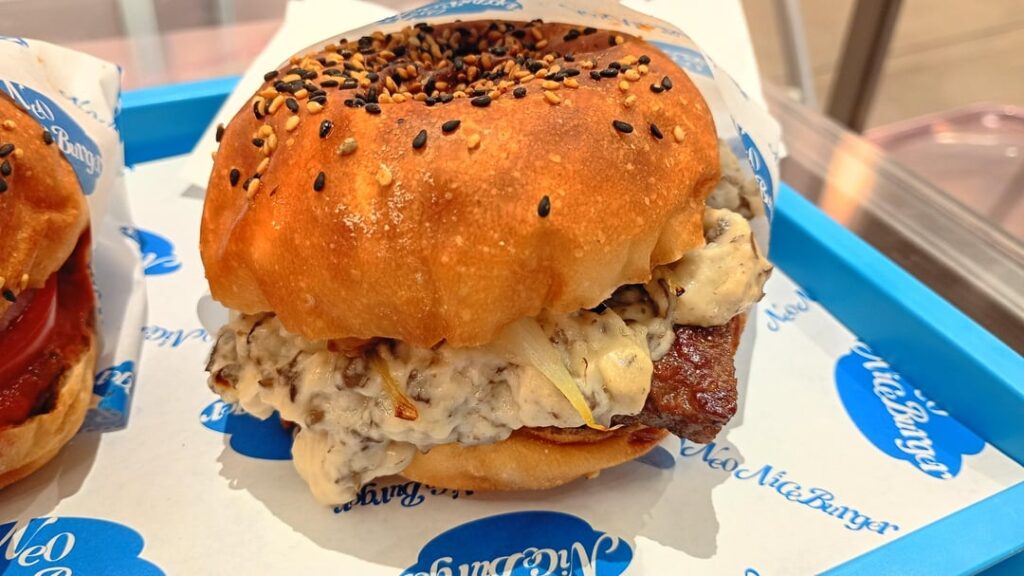 Neo Nice Burger in Shibuya
