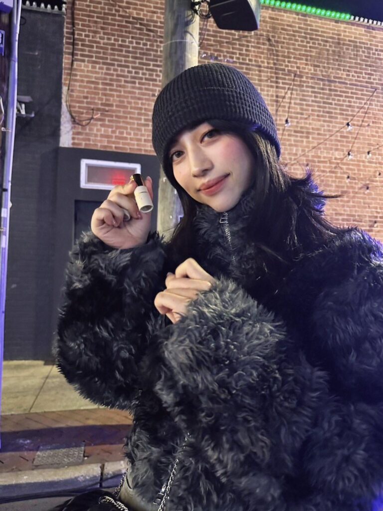 yonezawa akane: ❄️