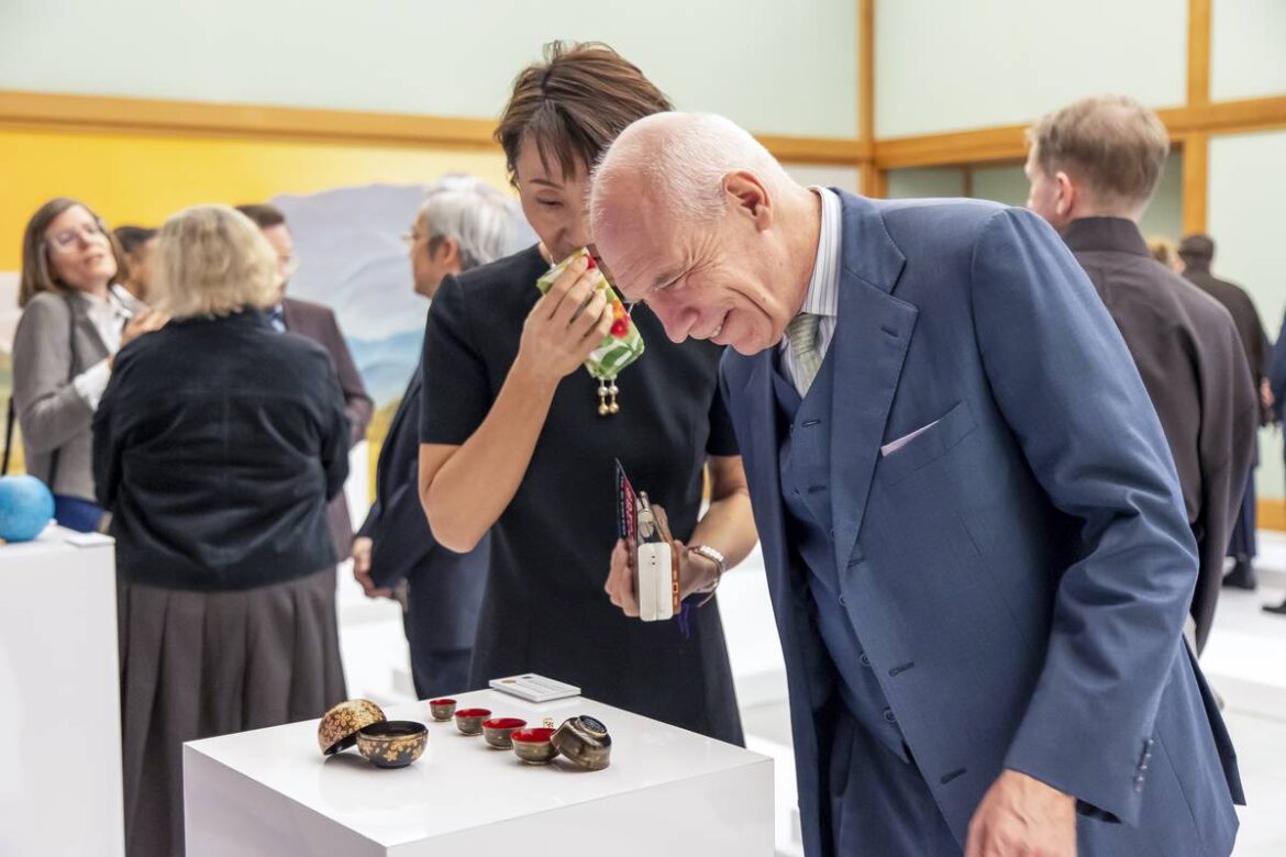 Event Held at Kyoto State Guest House to Showcase Beauty of Traditional Japan, Includes Crafts, Cuisine, Performances Event Held at Kyoto State Guest House to Showcase Beauty of Traditional Japan, Includes Crafts, Cuisine, Performances