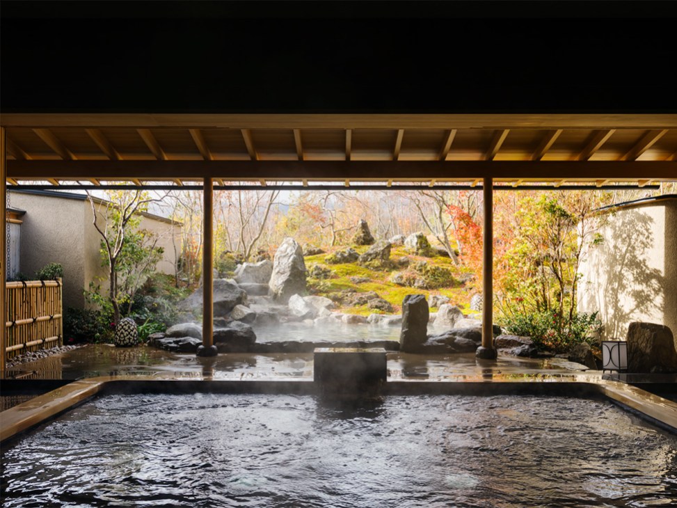 Hot-spring bath at Gora Kadan Fuji