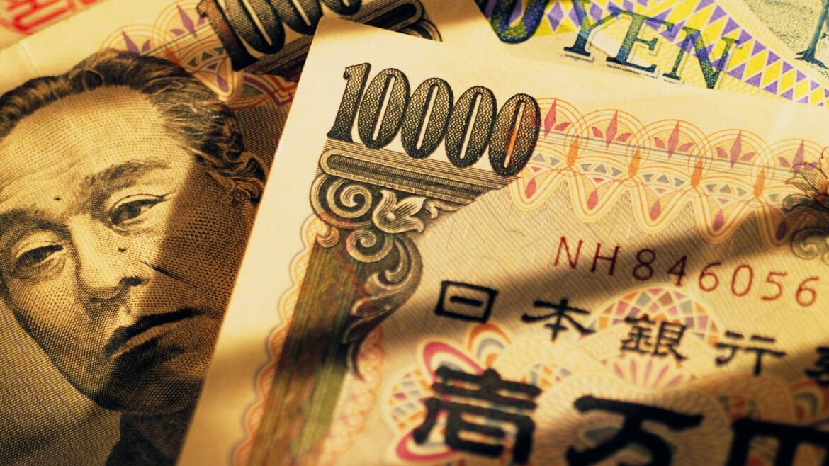 Japan’s super-long bonds rise after news on issuance cut Japan's super-long bonds rise after news on issuance cut