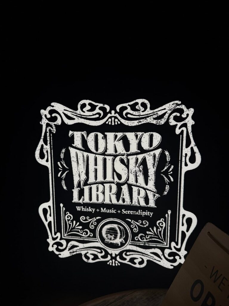 Whisky anyone? 🥃🎄 Hope you all had a wonderful Christmas!