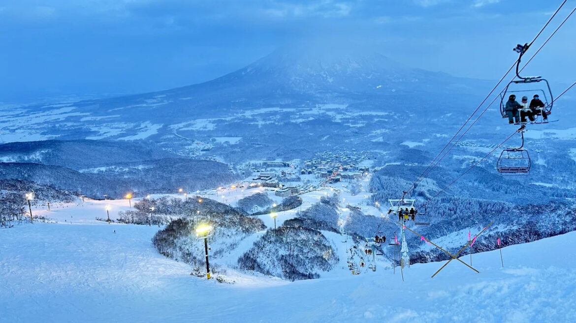 This Japanese Ski Haven Combines World-Class Slopes With Cozy Village Vibes Yahoo lifestyle home
