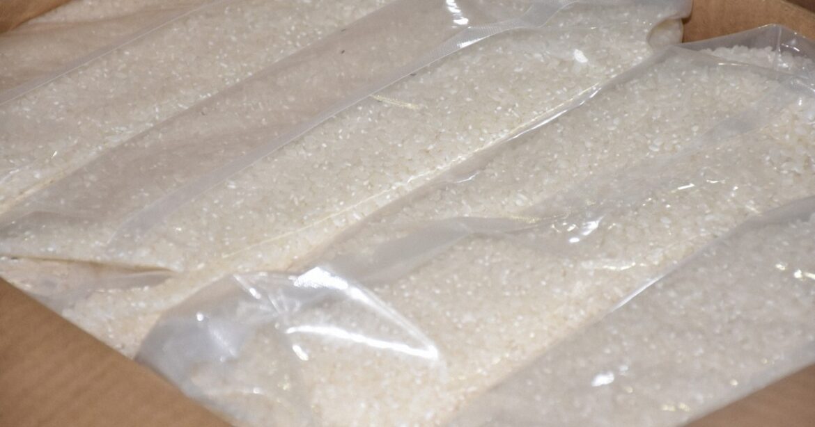 Couple in Osaka Pref. accused of selling 300 tons of foreign rice as Japanese Couple in Osaka Pref. accused of selling 300 tons of foreign rice as Japanese