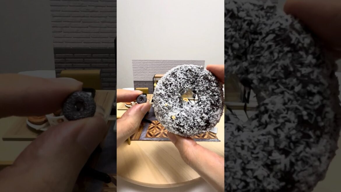 🥯Misdo Japanese Donut Shop Re-Ment Miniature Coconut Chocolate #shorts