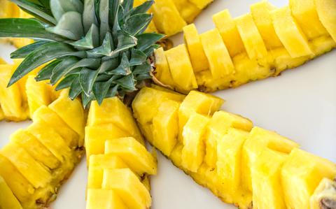 Taste of Okinawa: Juicy, sweet pineapples a summer treat Taste of Okinawa: Juicy, sweet pineapples a summer treat