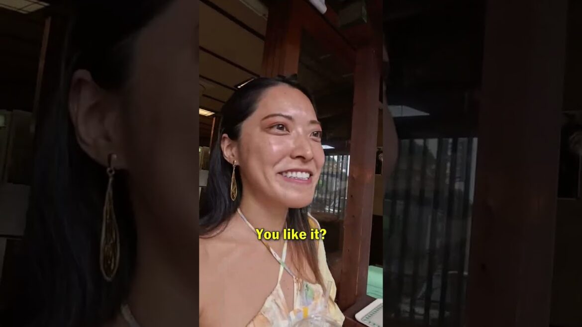 Trying ‘Onsen Manju’ in Arima, Japan π―π΅ Trying 'Onsen Manju' in Arima, Japan π―π΅