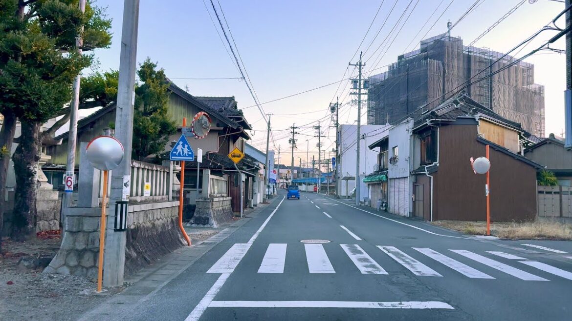 Toyokawa City Aichi Prefecture | Morning Drive on Narrow Road | Japanese Cars | JAPAN Road Trip | 4K Toyokawa City Aichi Prefecture | Morning Drive on Narrow Road | Japanese Cars | JAPAN Road Trip | 4K