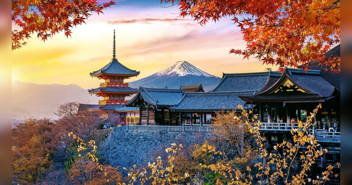 UAE Travel Boom: Japan Tourism Surges with VFS Global’s Expanded Visa Services UAE Travel Boom: Japan Tourism Surges with VFS Global’s Expanded Visa Services