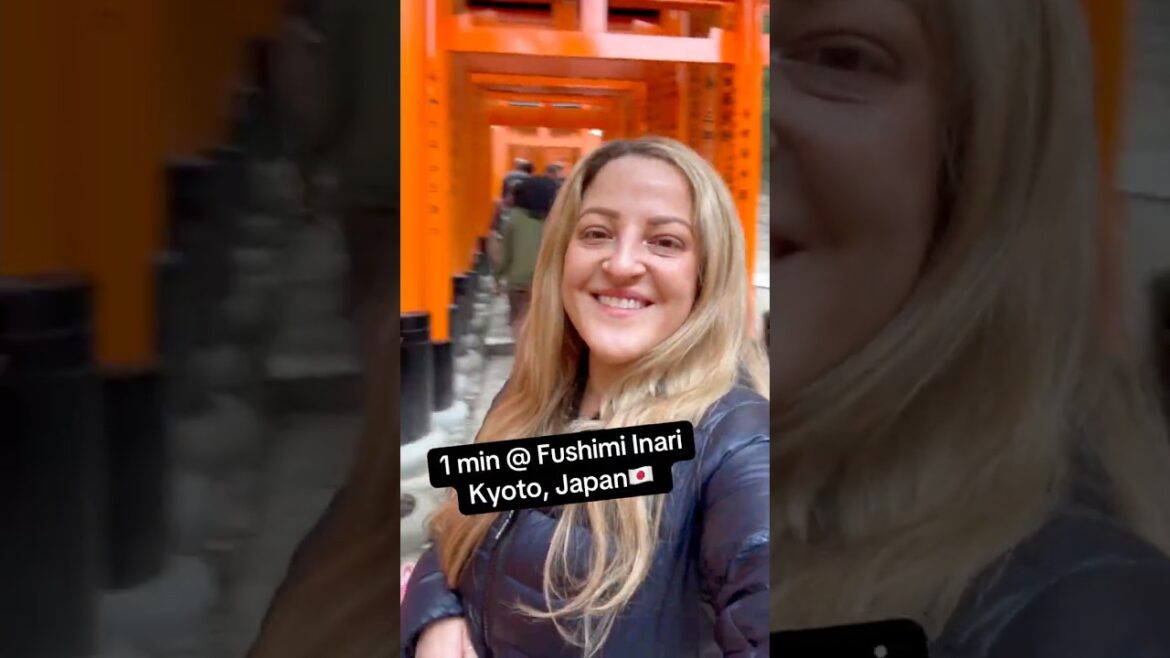 1 min @ Fushimi Inari- Kyoto, Japan 🇯🇵 #kyoto #traveltips #japantravel #fushimiinari #japanvlog