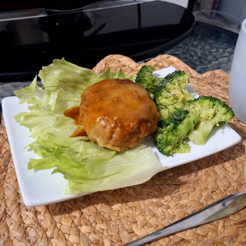 cheese filled hambagu