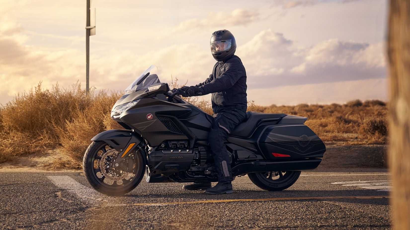2025 Honda Gold Wing 50th Anniversary Edition side profile view