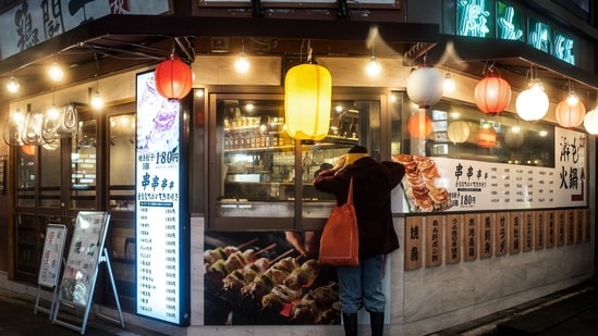 A Mumbai woman shared her experience on Instagram to help Indian travellers looking for veg food in Japan. (Freepik)