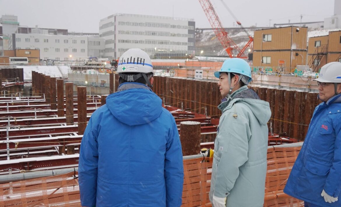 Hokkaido governor inspects Tomari nuclear plant ahead of final restart decision Hokkaido governor inspects Tomari nuclear plant ahead of final restart decision