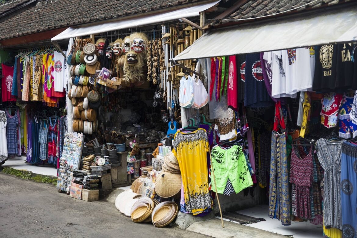 Kyoto high school confirms students shoplifted during Bali study trip Kyoto high school confirms students shoplifted during Bali study trip