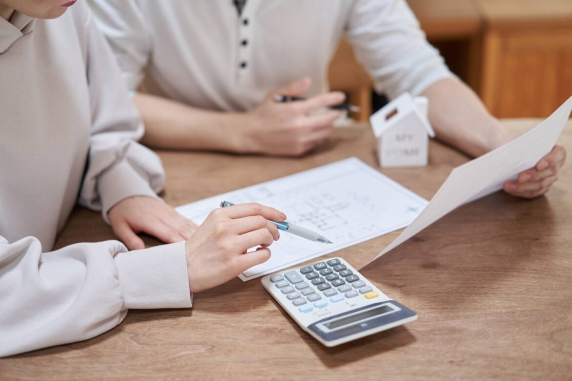 Japan households' financial assets rise to record ¥2.286 quadrillion.