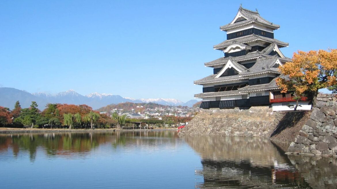 Roya News | ‘Israeli’ tourists denied reservation in Japan’s Nagano