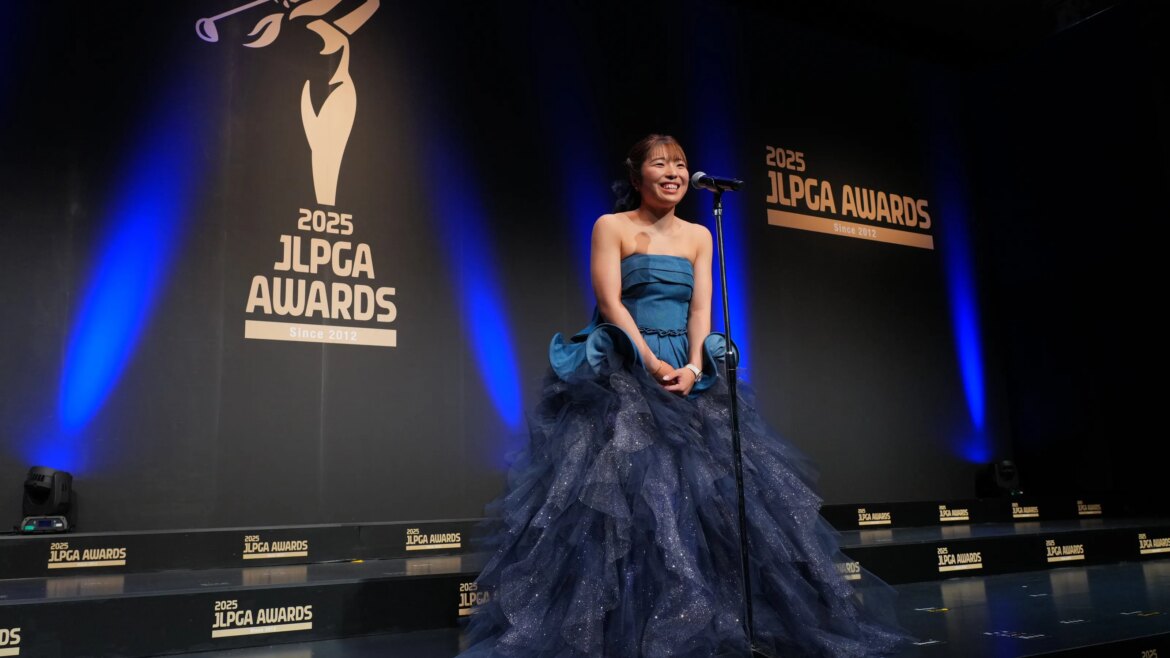 Rising LPGA stars go glam at big awards night in Tokyo Rising LPGA stars go glam at big awards night in Tokyo