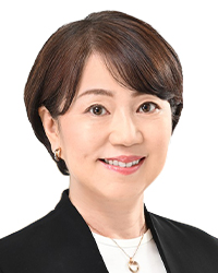 Akiko Hosokawa