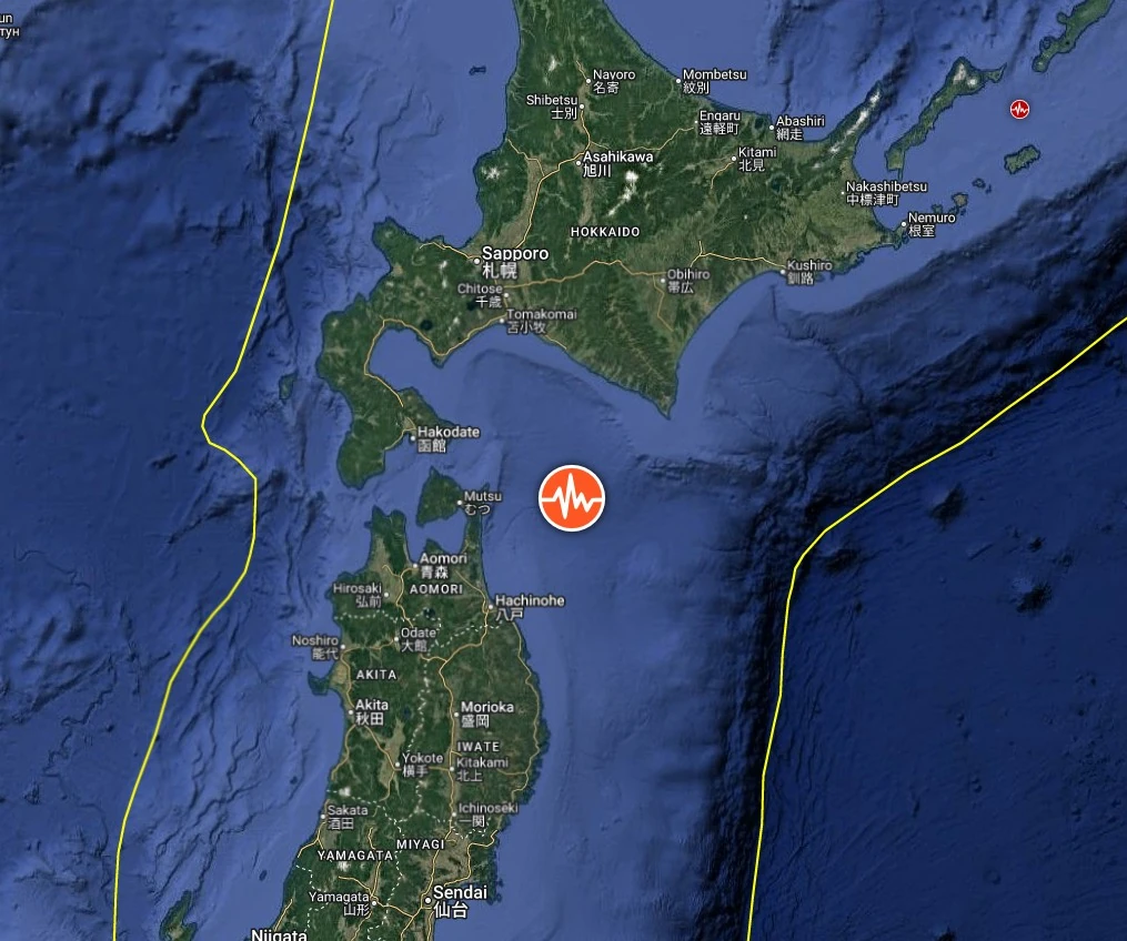Epicenter of M7.6 earthquake off the east coast of Aomori Prefecture, Japan on December 8, 2025 bg