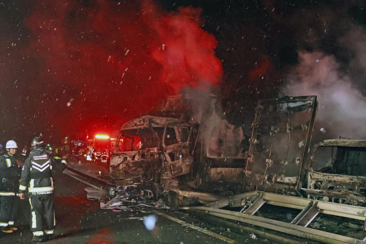 A massive crash on a highway in Japan kills 1 person and injures 26 as the holiday season starts