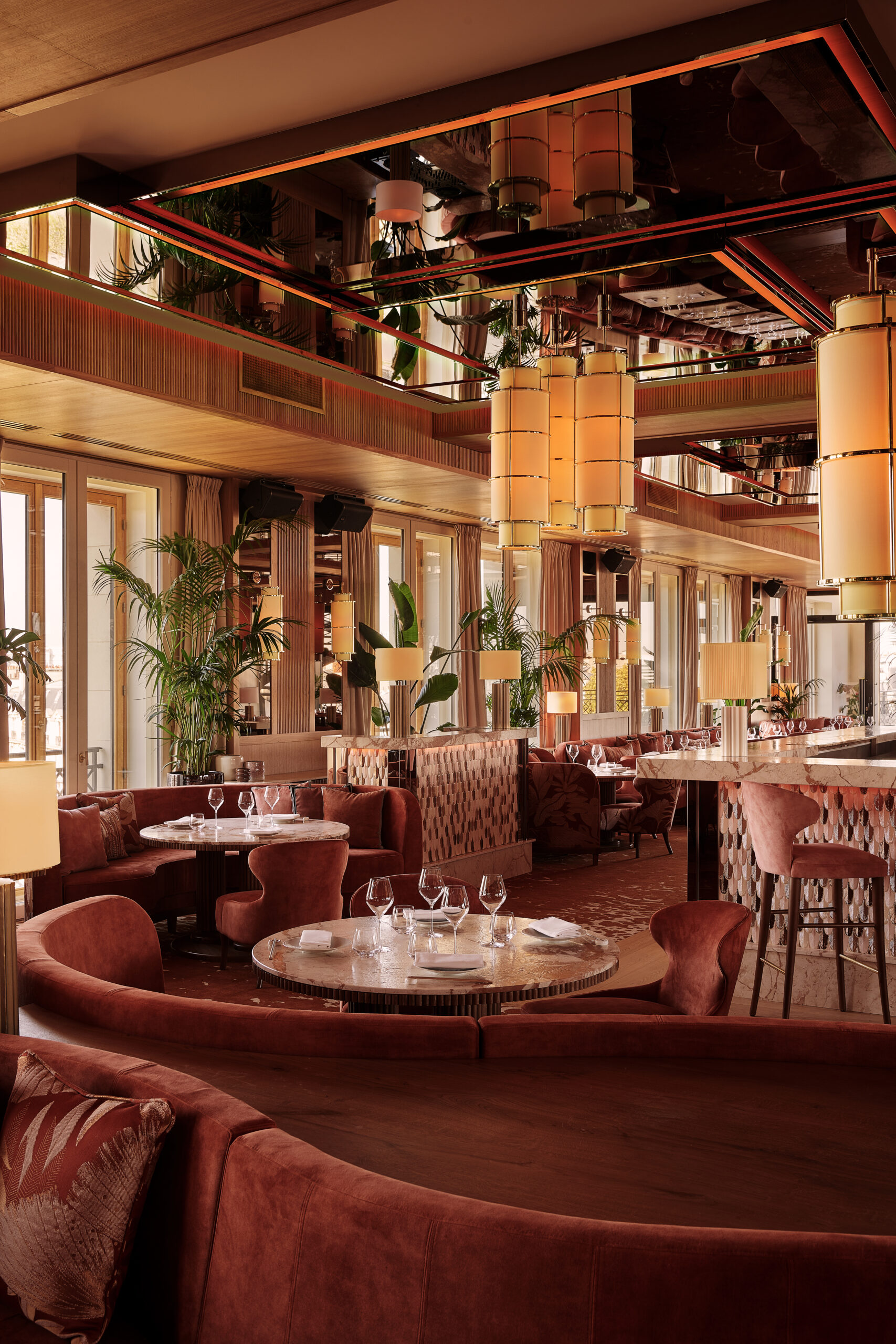 The dinning space of restaurant Kinugawa Rive Gauche.