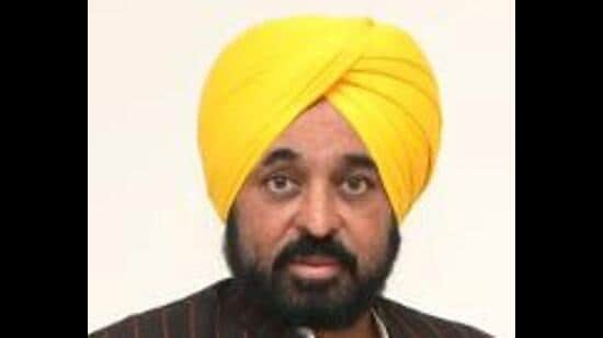 Punjab chief minister (CM) Bhagwant Mann will lead a high-level official delegation to Tokyo and Sapporo, where he will meet with representatives from two leading Japanese companies as well as other potential investors to promote Punjab and encourage their participation in the Investors’ Summit, scheduled for March next year. (HT File)