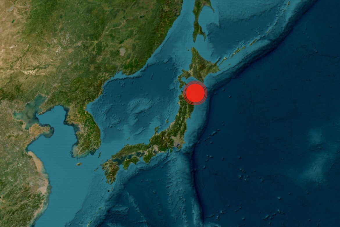 Major 7.6 Earthquake Strikes Northern Japan, Triggering Wave of Tsunami Warnings—Live Updates Shane Croucher