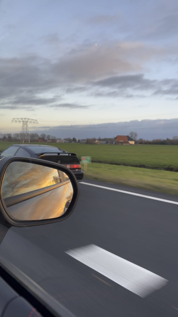 Saw this CRX randomly on the highway…