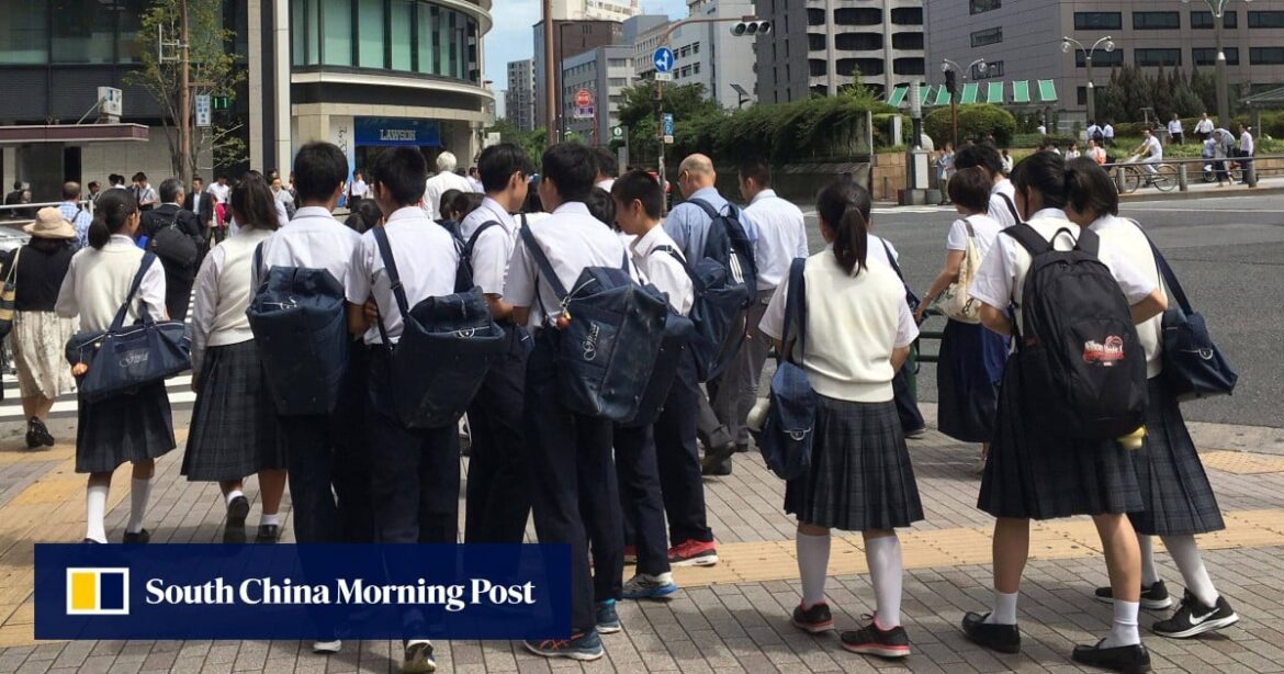 Japan’s English skills crash to record low, behind Laos and Vietnam Japan’s English skills crash to record low, behind Laos and Vietnam