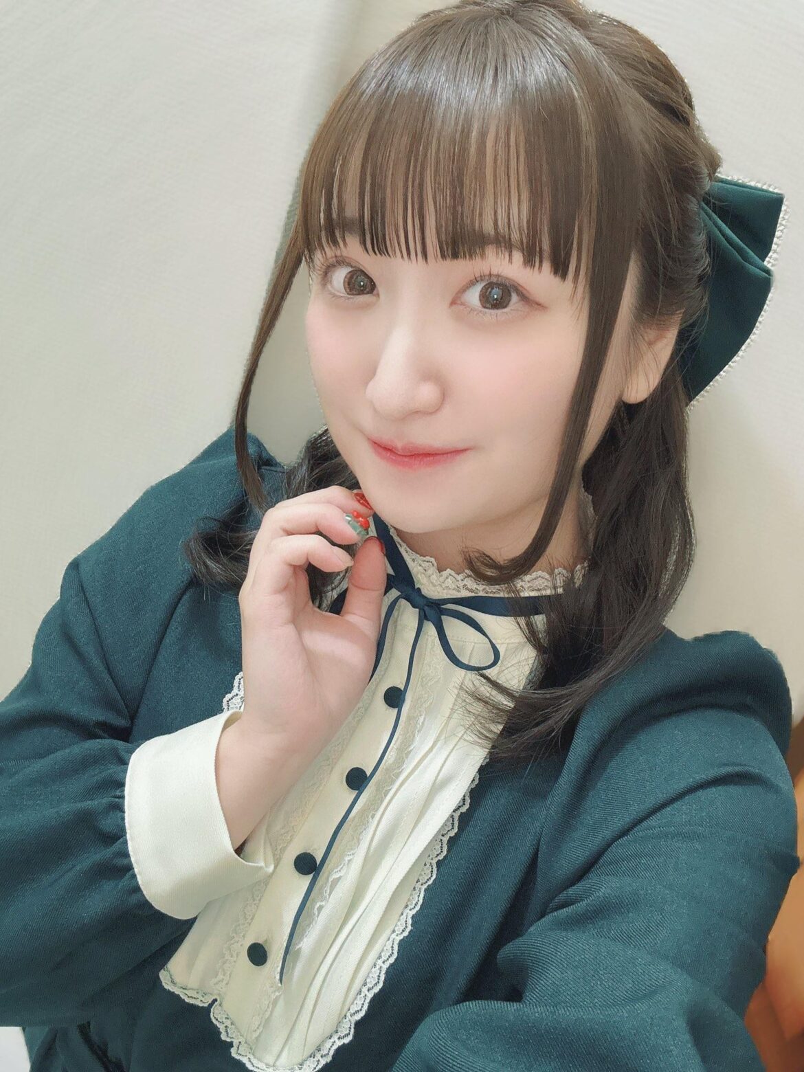 Kanon Takao: Good night…☺️🎄