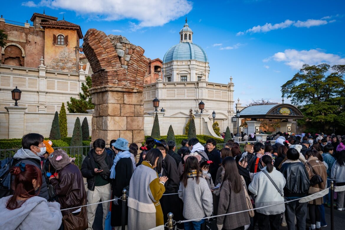 Our New Favorite Crowd Calendar for Disney’s Busiest Parks Our New Favorite Crowd Calendar for Disney's Busiest Parks