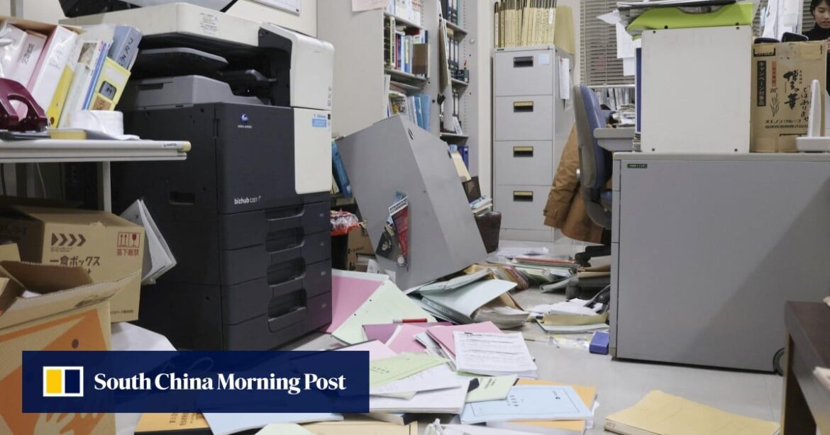 Magnitude 7.5 quake in northern Japan injures 23 people and triggers a tsunami