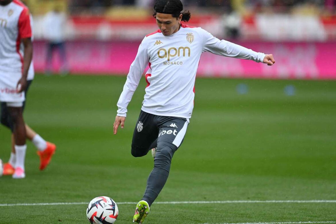 Minamino's World Cup hopes dashed as Japanese international suffers ruptured ACL