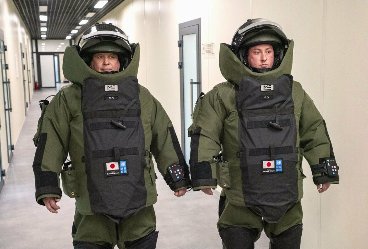 Japan, UNDP supply protective suits to Ukraine for mine clearance Japan, UNDP supply protective suits to Ukraine for mine clearance