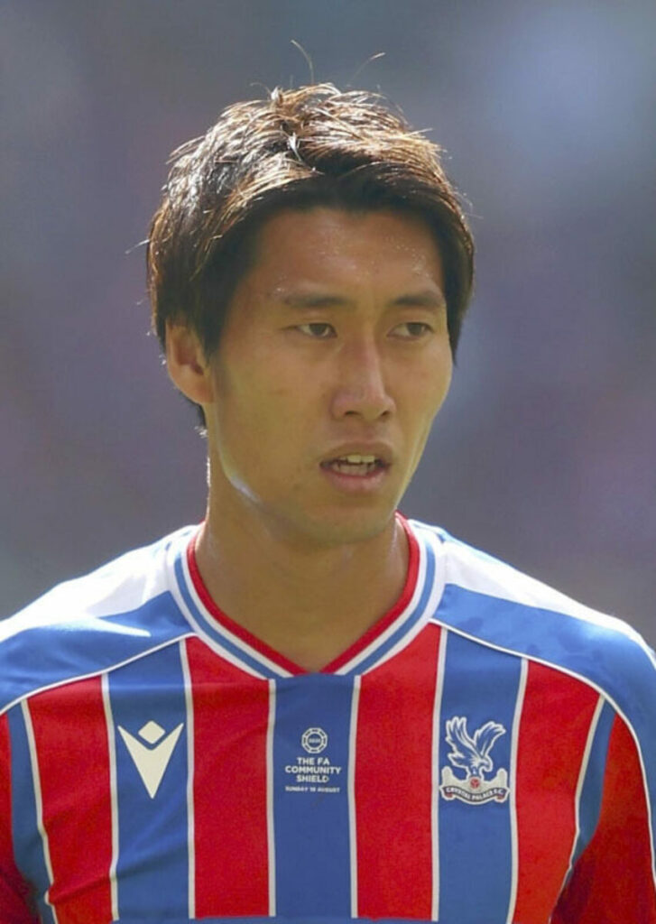 Japan midfielder Kamada faces long layoff with hamstring injury Japan midfielder Kamada faces long layoff with hamstring injury