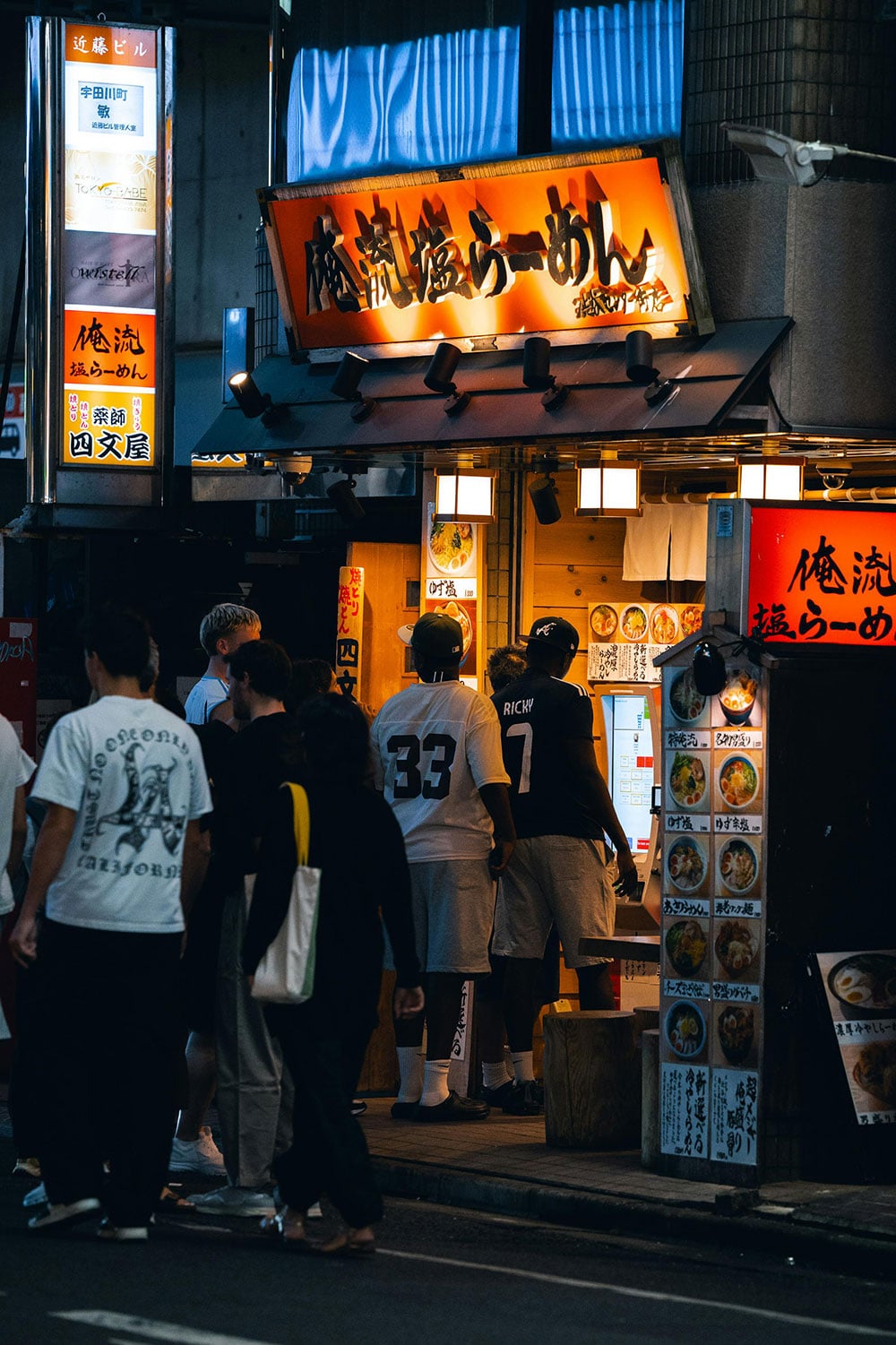 how to respect japanese culture when traveling, rules for tourist in japan